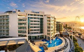 Effect Grand Victoria Hotel
